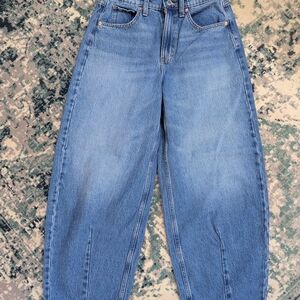 Universal Thread Light Blue Boyfriend Jeans